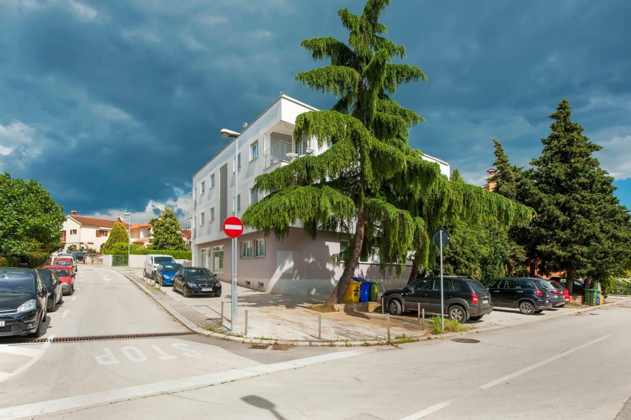 Apartment Canna Rovinj Exterior photo