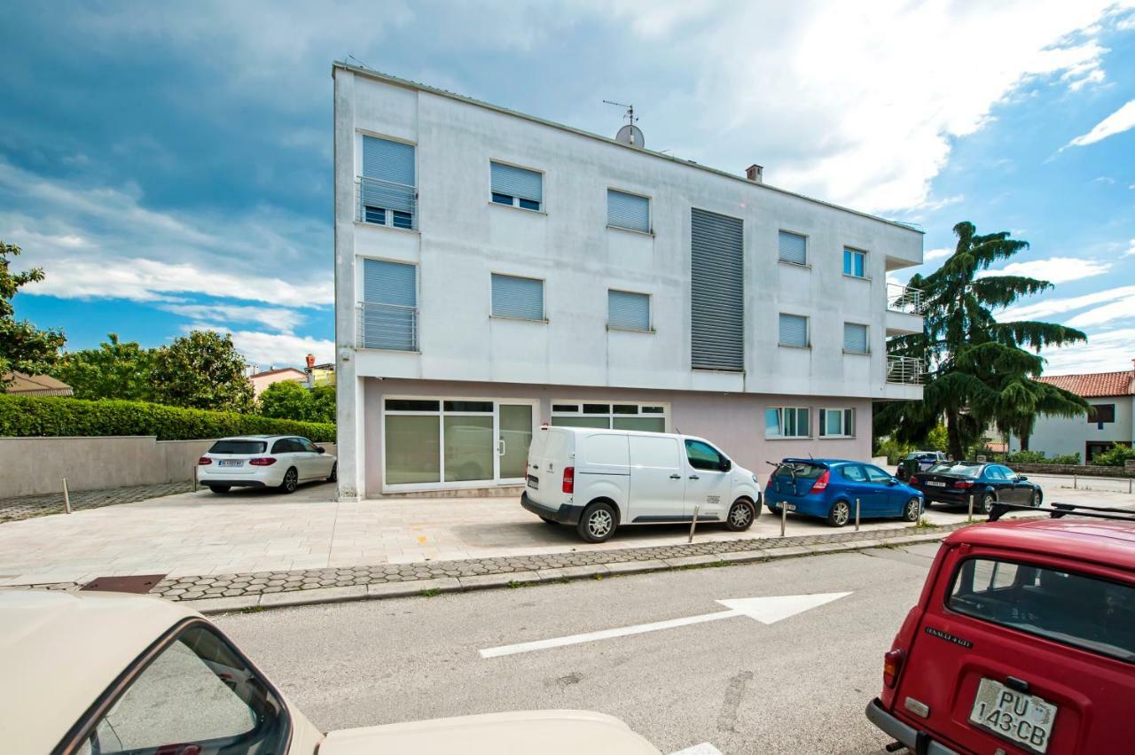 Apartment Canna Rovinj Exterior photo
